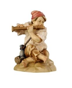 790016 Junge sitzend mit Flöte
